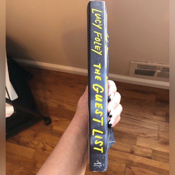 The Guest List by Lucy Foley *used book* - Picture 2 of 2